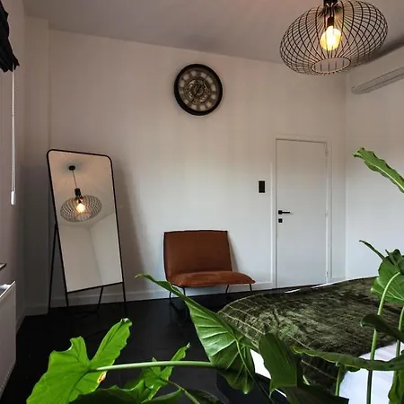 Apartman Urban Oasis *